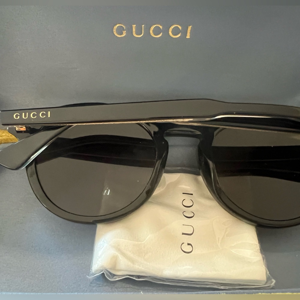 GUCCI SUNGLASSES - Picture 9 of 13